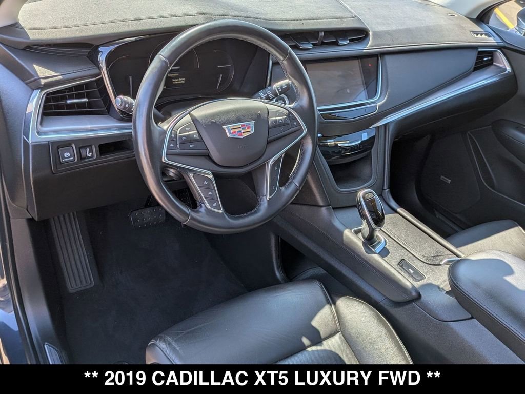 Used 2019 Cadillac XT5 Luxury image 12