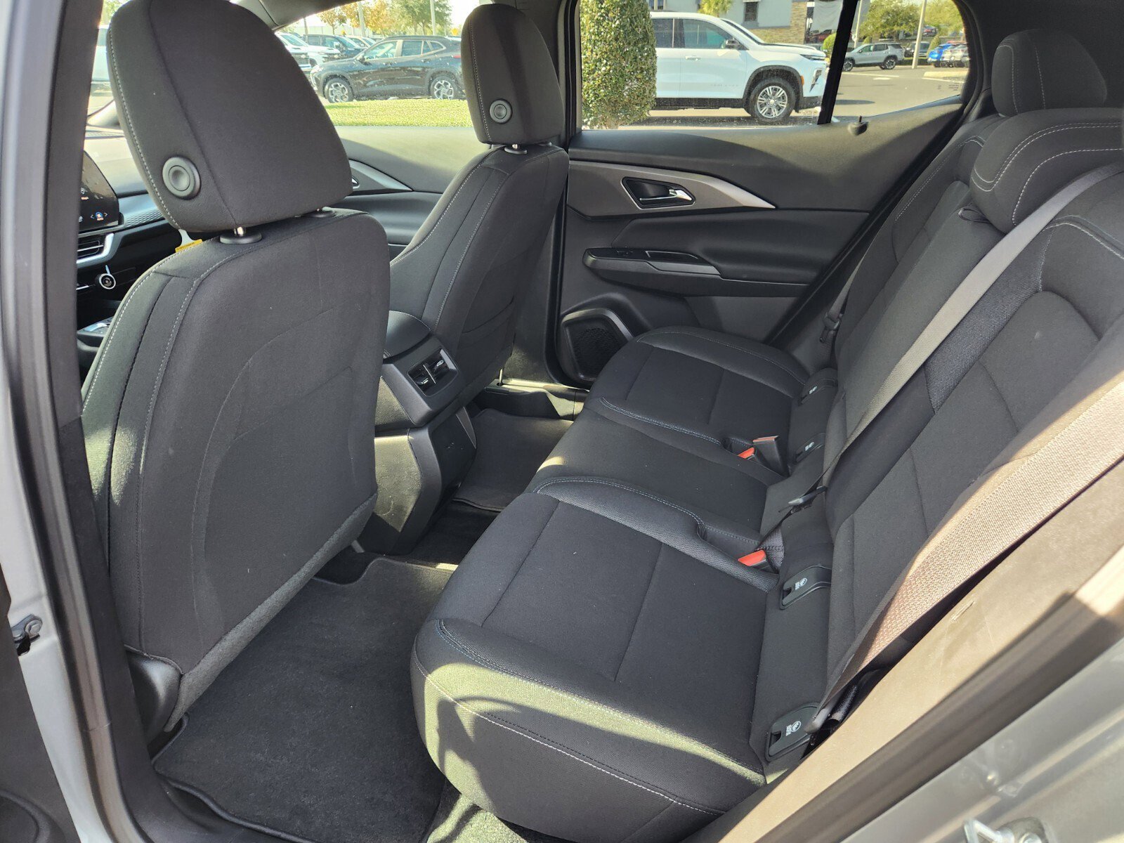 New 2026 Chevrolet Equinox EV LT image 6