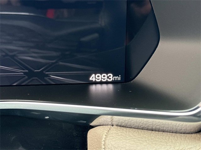 Used 2025 GMC Canyon Denali image 28