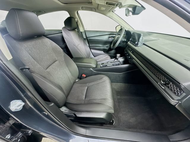 Certified 2023 Honda Accord EX image 7