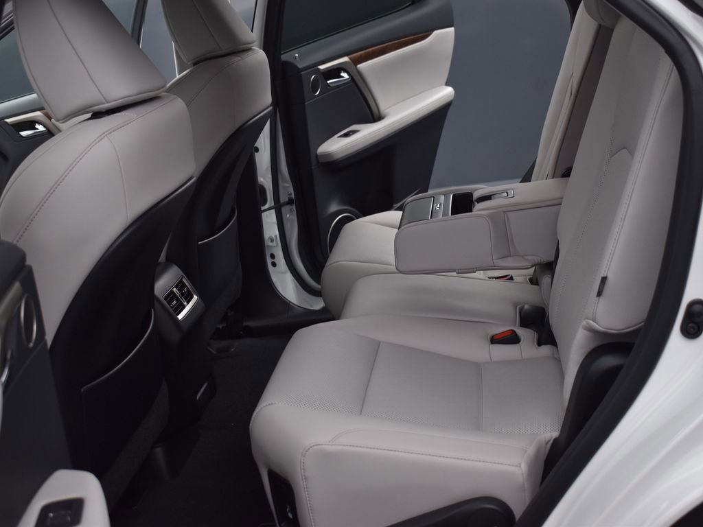 Certified 2022 Lexus RX 350L FWD w/ Premium Package image 14