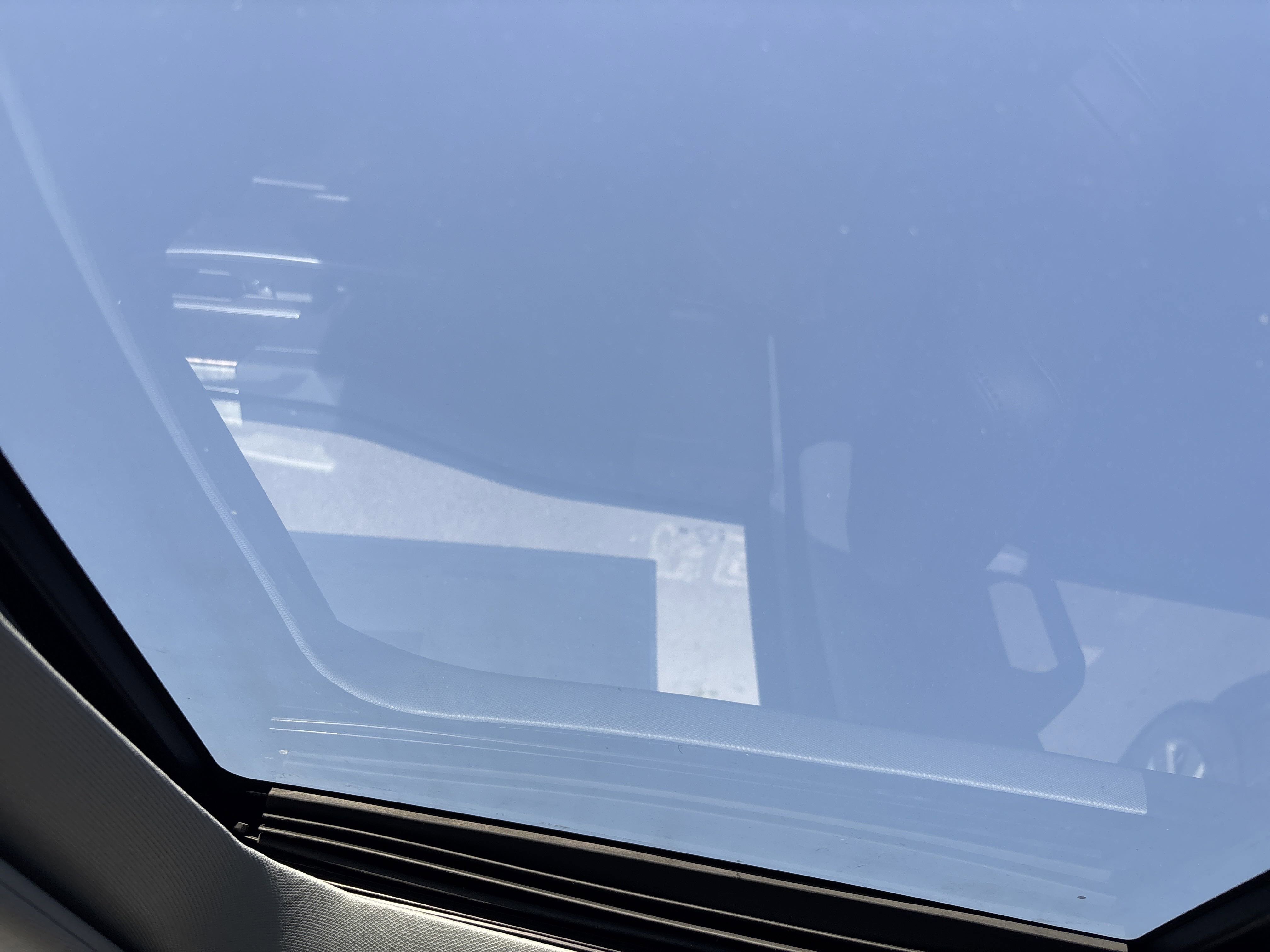 New 2025 Ford F250 Lariat w/ Lariat Ultimate Package image 29