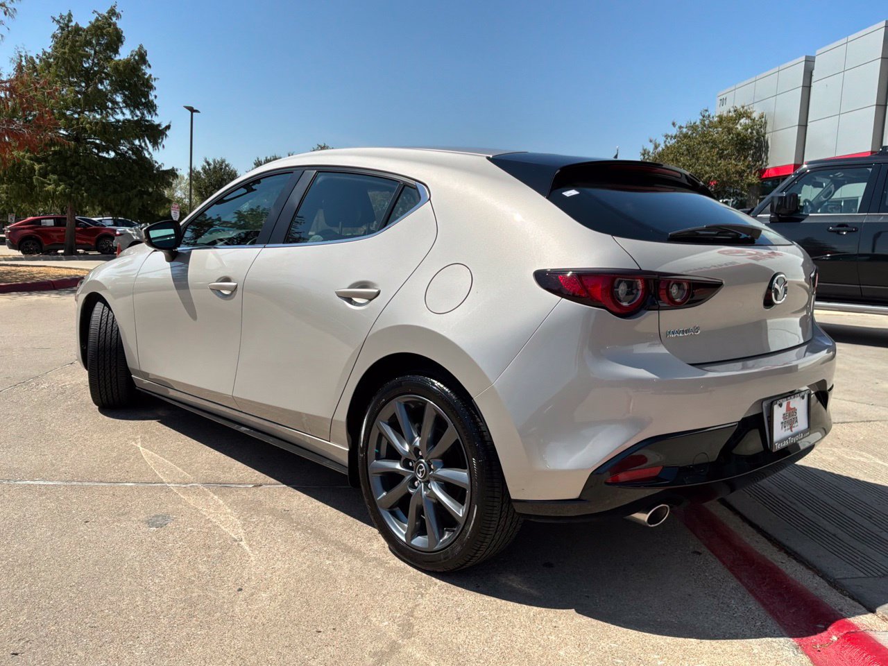 Used 2026 MAZDA MAZDA3 s FWD image 8
