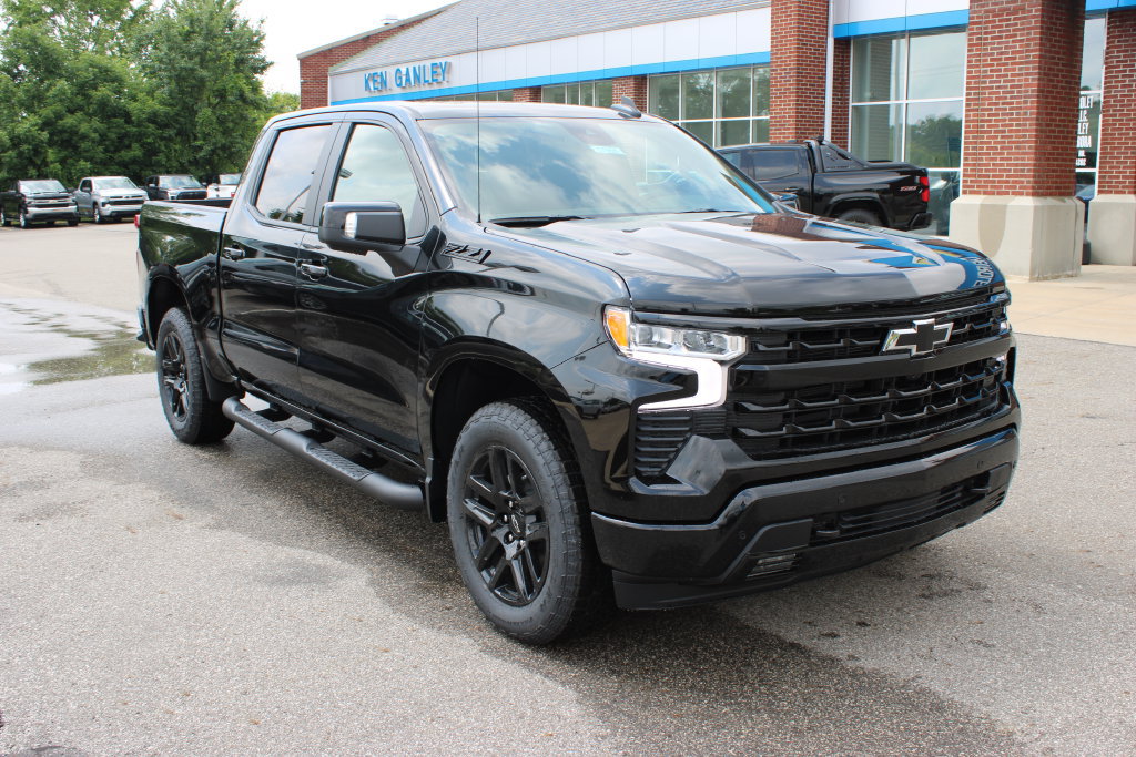 New 2026 Chevrolet Silverado 1500 RST w/ Safety Package AWD/4WD image 4