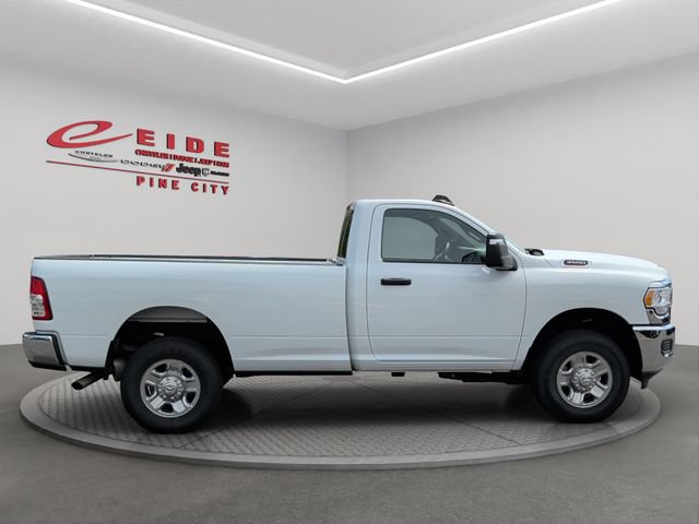 Used 2023 RAM 3500 Tradesman AWD/4WD image 11