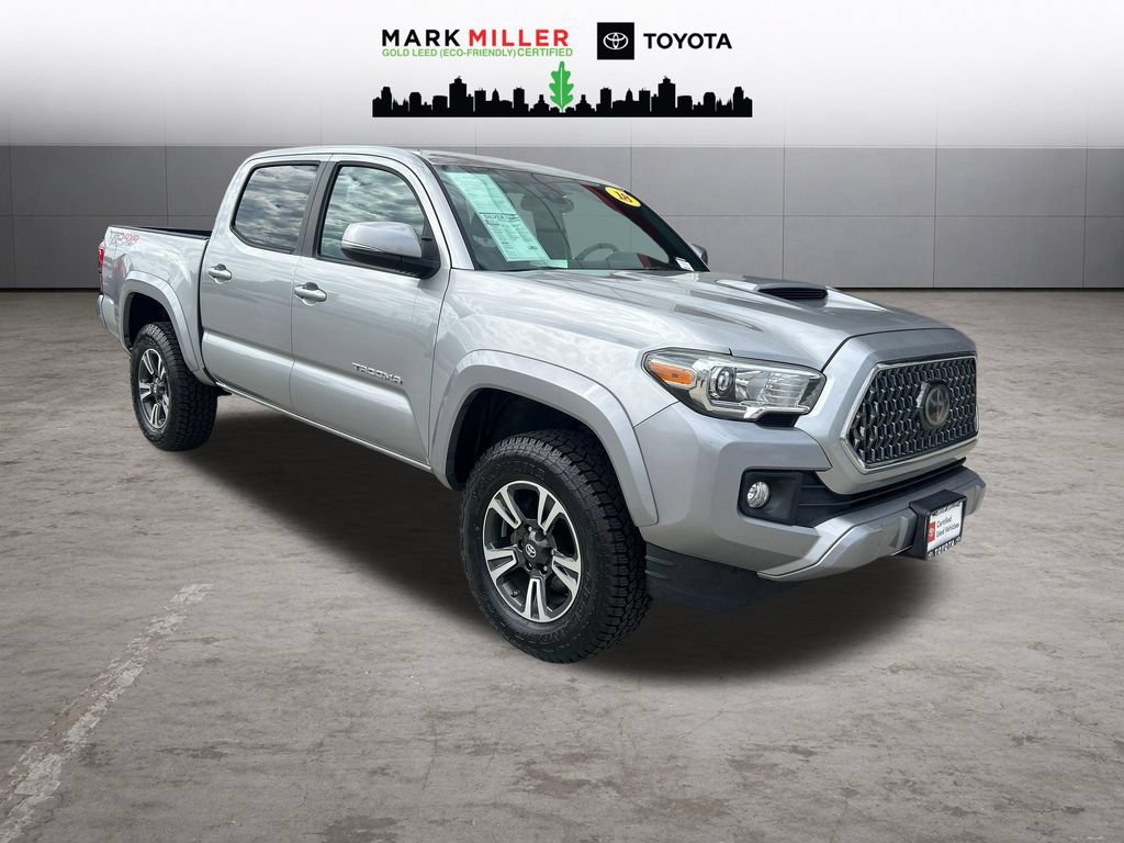 Certified 2018 Toyota Tacoma TRD Sport AWD/4WD image 8