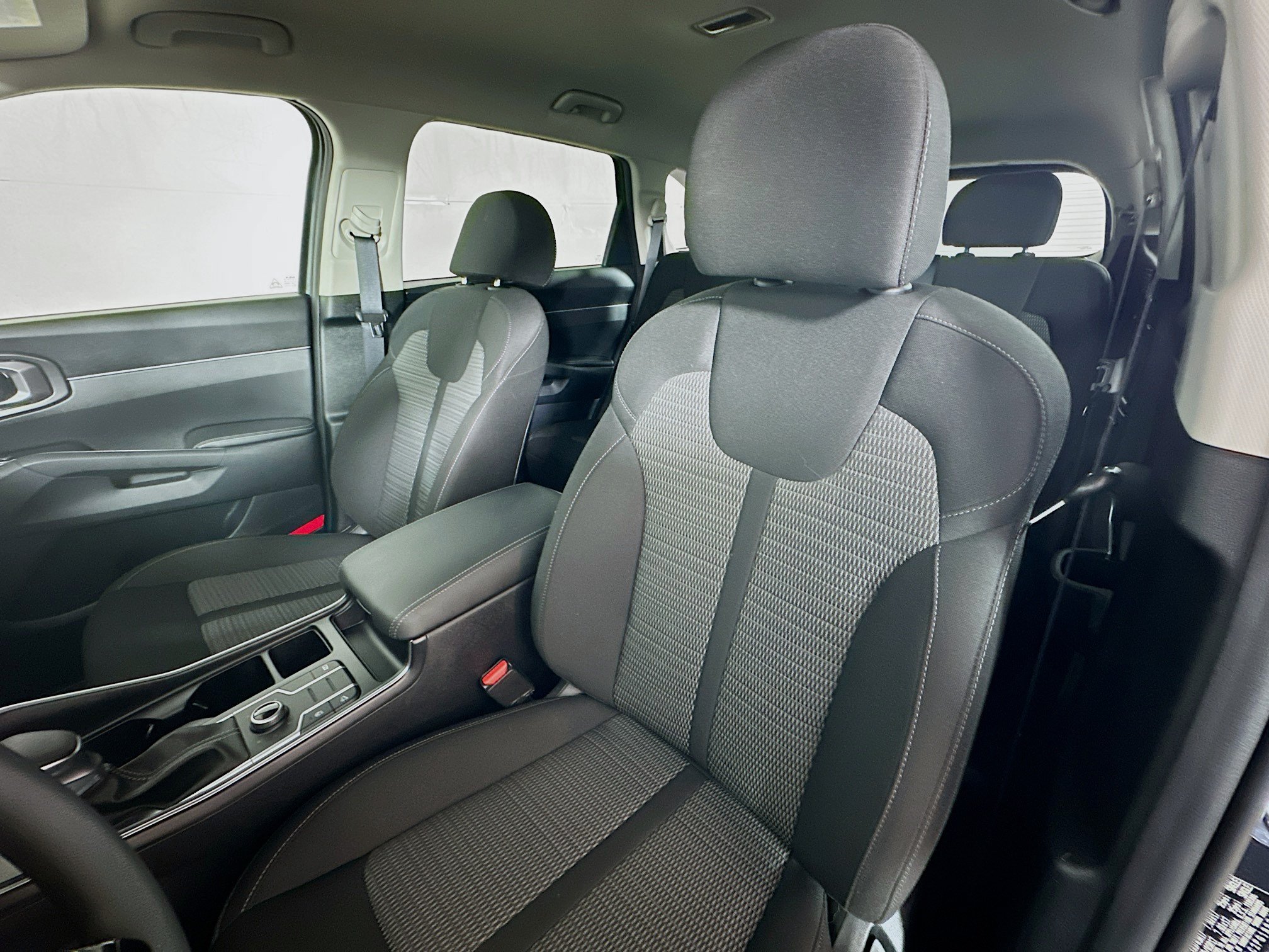 Certified 2023 Kia Sorento LX AWD/4WD image 20