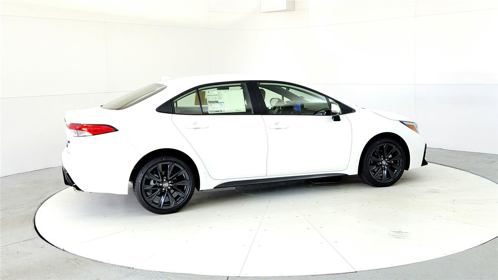 New 2026 Toyota Corolla SE FWD image 6