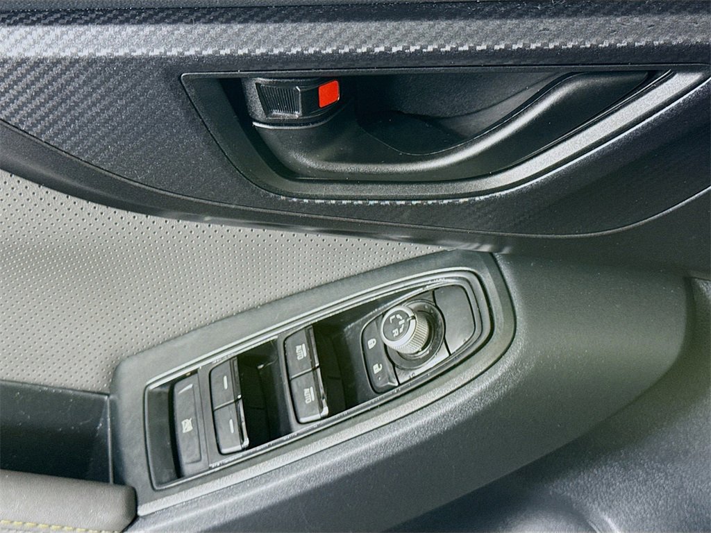 Used 2021 Subaru Crosstrek 2.5i Sport w/ Moonroof Package image 23