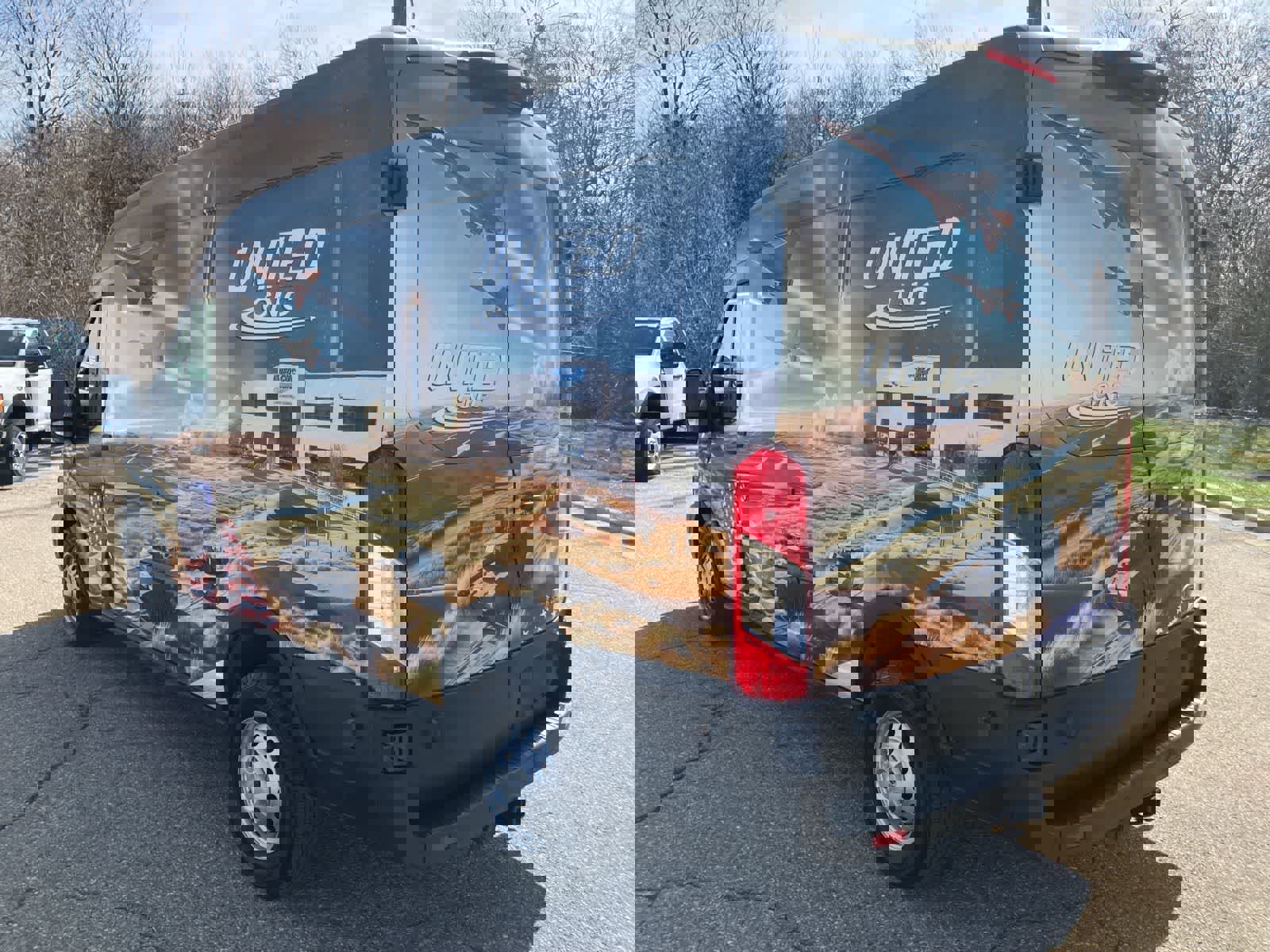 Used 2021 Ford Transit 250 Medium Roof AWD w/ Interior Upgrade Package image 7