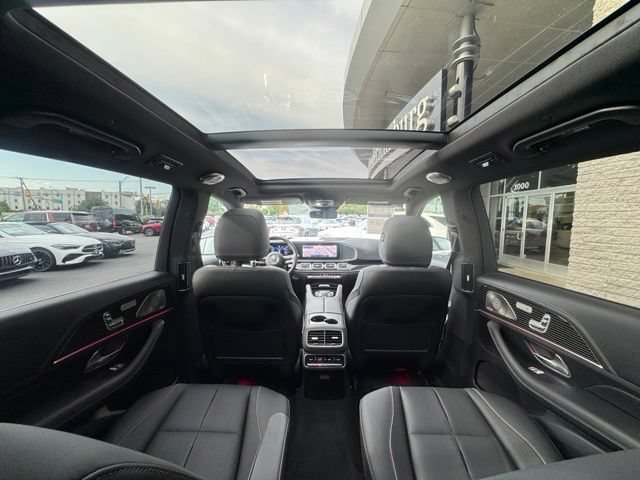 Used 2025 Mercedes-Benz GLS 450 4MATIC image 20