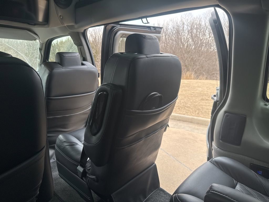 New 2025 GMC Savana 2500 Extended w/ Driver Convenience Package image 55