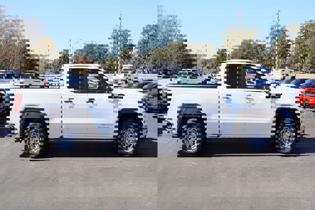 New 2026 GMC Sierra 1500 Pro w/ Pro Value Package image 3