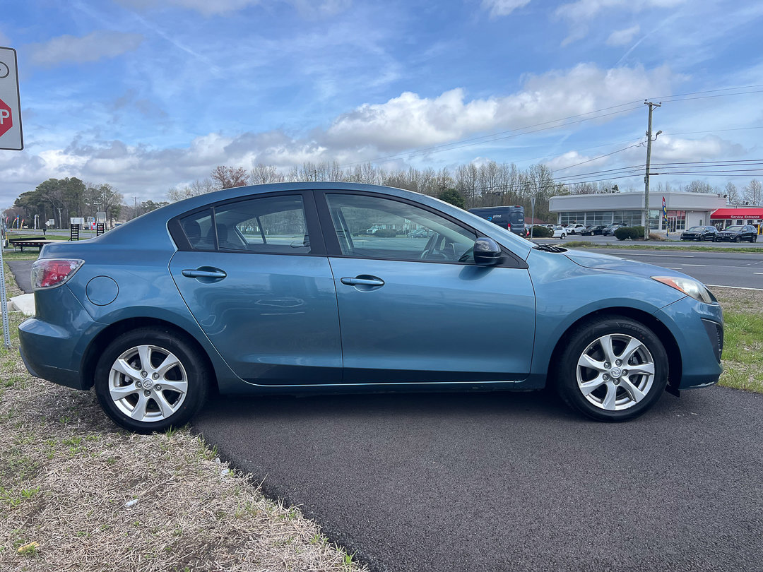 Used 2011 MAZDA MAZDA3 i Touring image 6