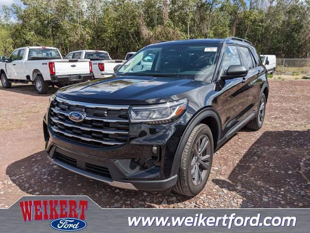 Used 2025 Ford Explorer Active w/ Active Comfort Package image 1