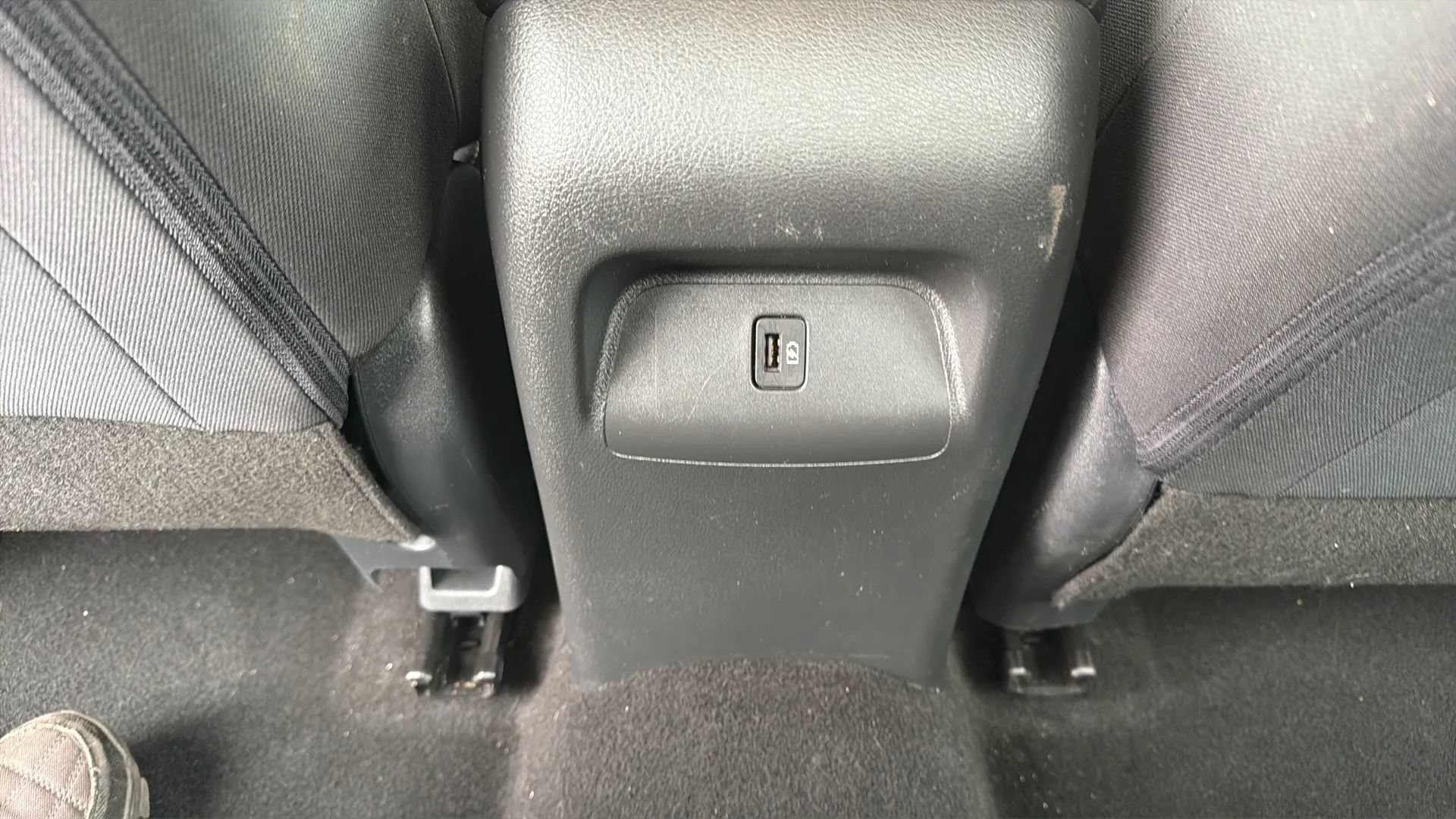 Used 2021 Nissan Sentra SV FWD image 28