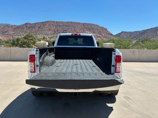 Used 2024 RAM 3500 Big Horn image 8