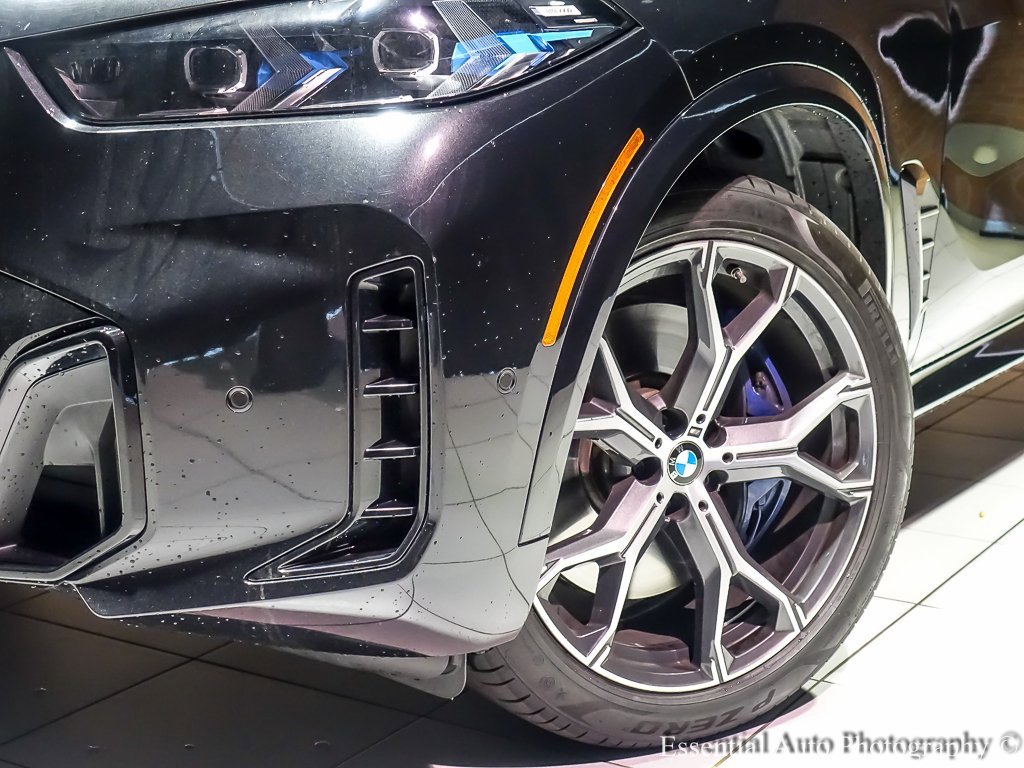 Used 2026 BMW X5 M60i image 4