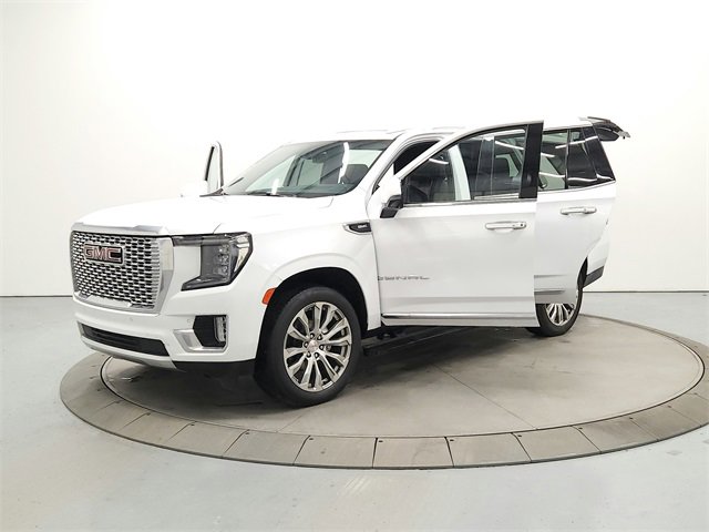 Used 2023 GMC Yukon Denali w/ Max Trailering Package image 11