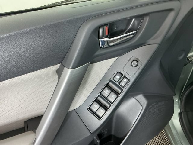 Used 2014 Subaru Forester 2.5i Limited AWD/4WD image 13