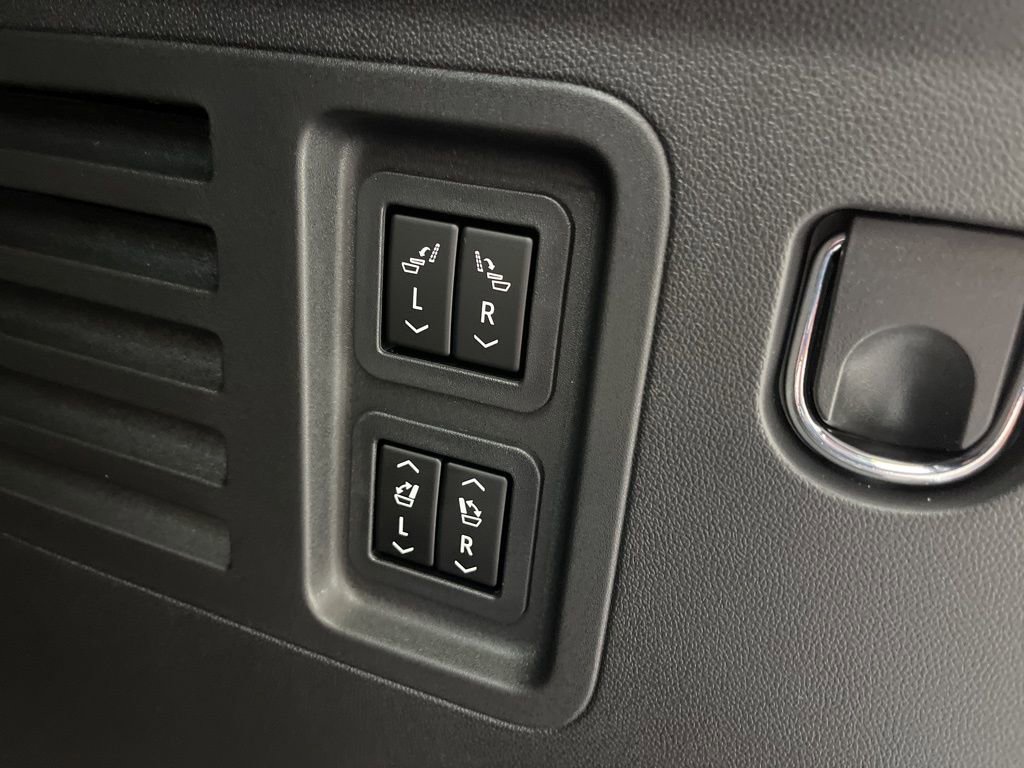 New 2026 Buick Enclave Avenir w/ Super Cruise Package image 26