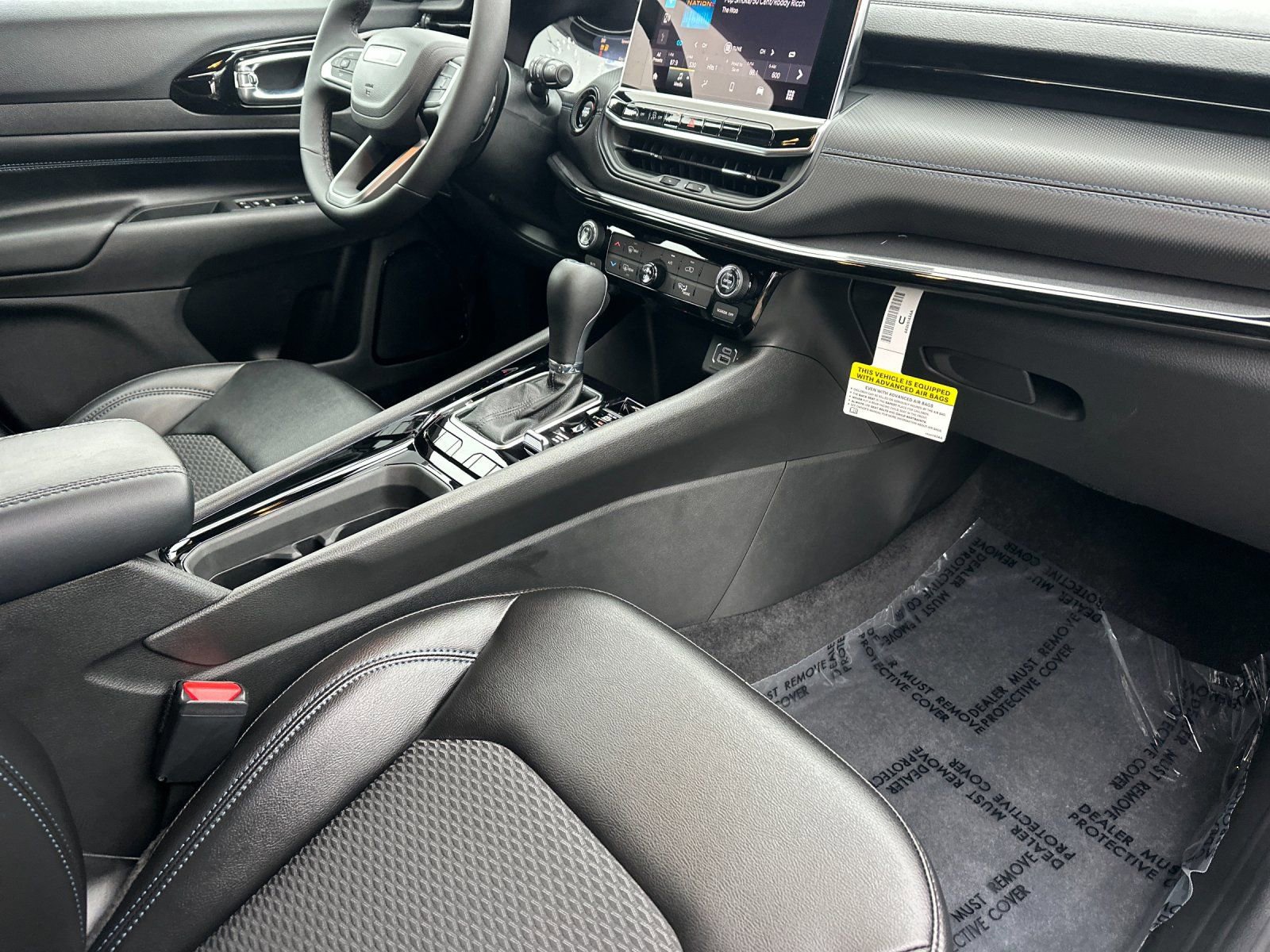 New 2026 Jeep Compass Latitude AWD/4WD image 15