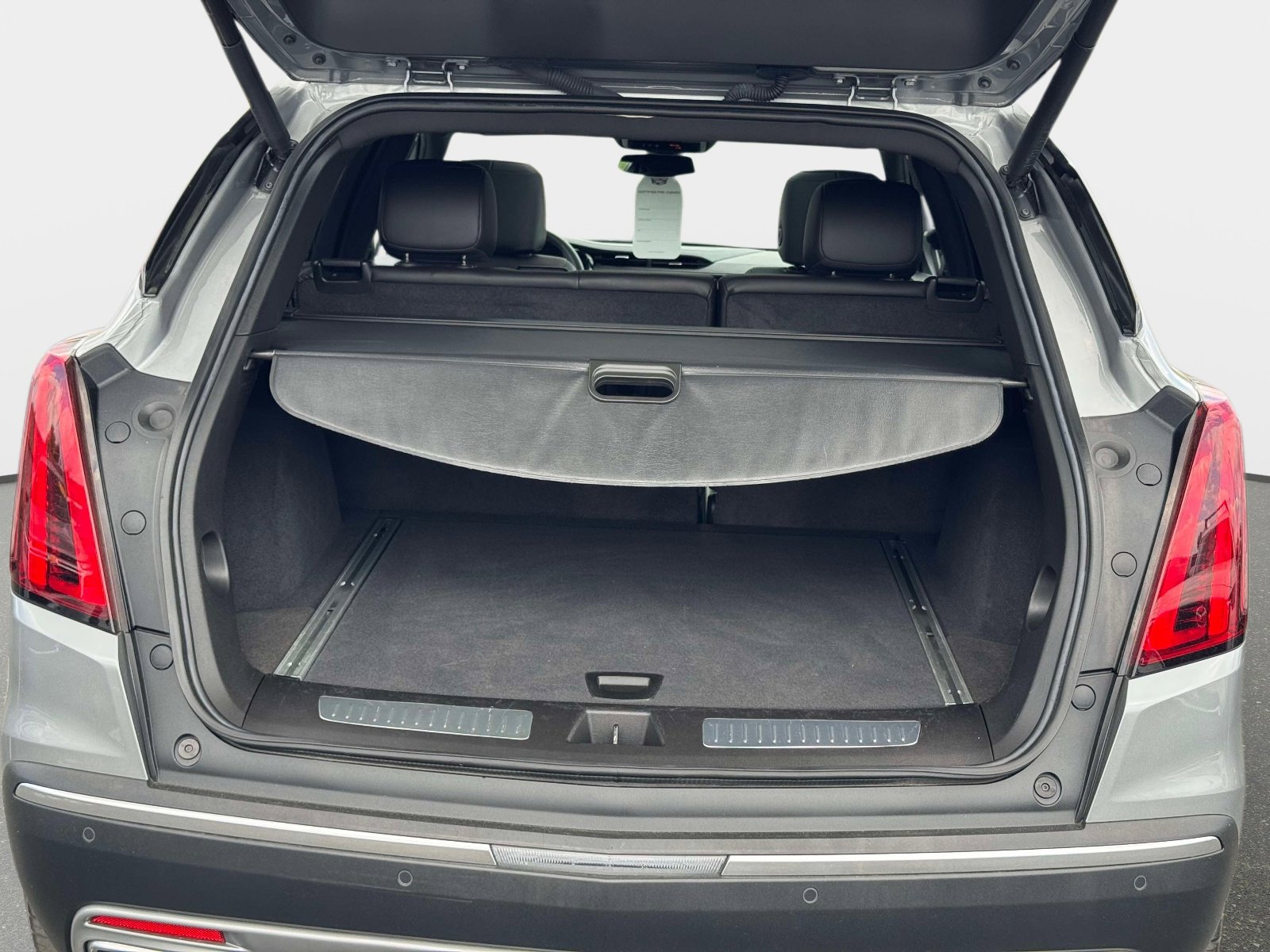 Certified 2025 Cadillac XT5 Premium Luxury image 15