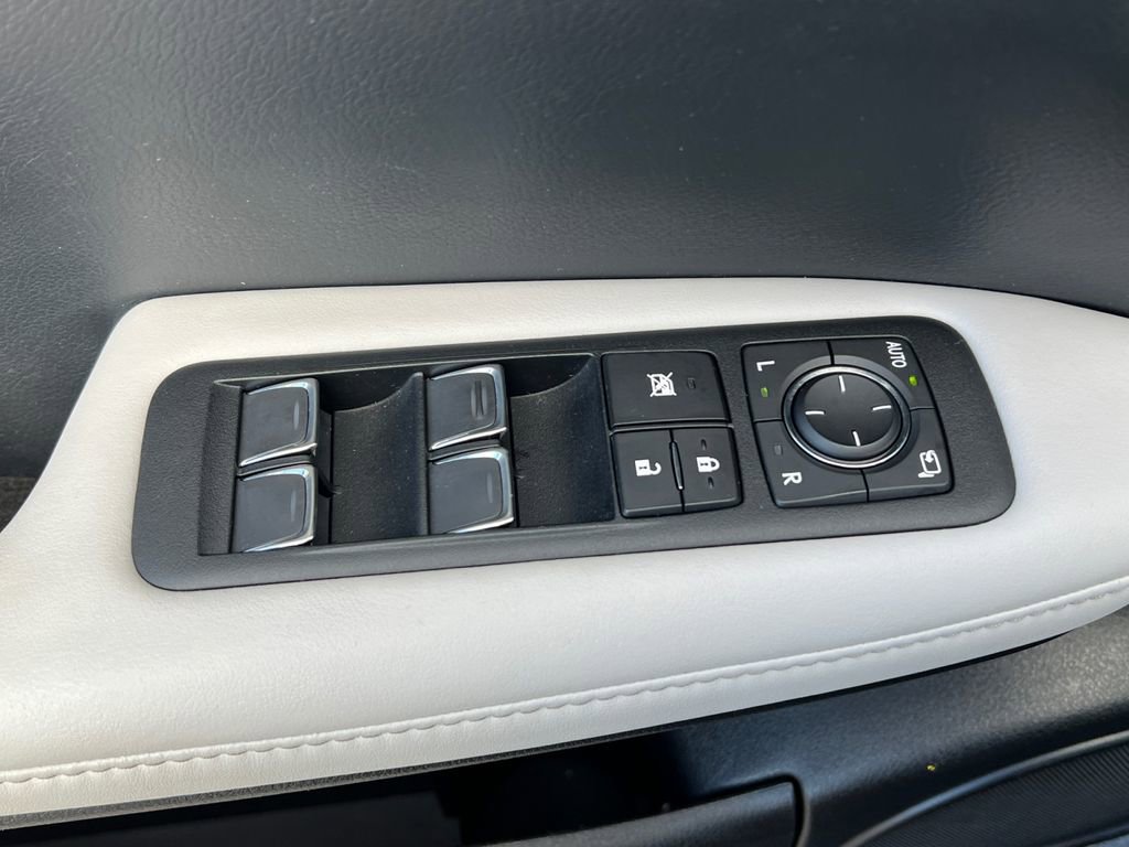 Used 2022 Lexus RX 350 AWD w/ Premium Package image 13