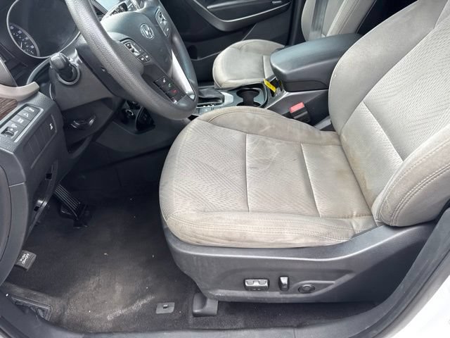 Used 2018 Hyundai Santa Fe Sport w/ 2.4L Value Package 02 AWD/4WD image 15