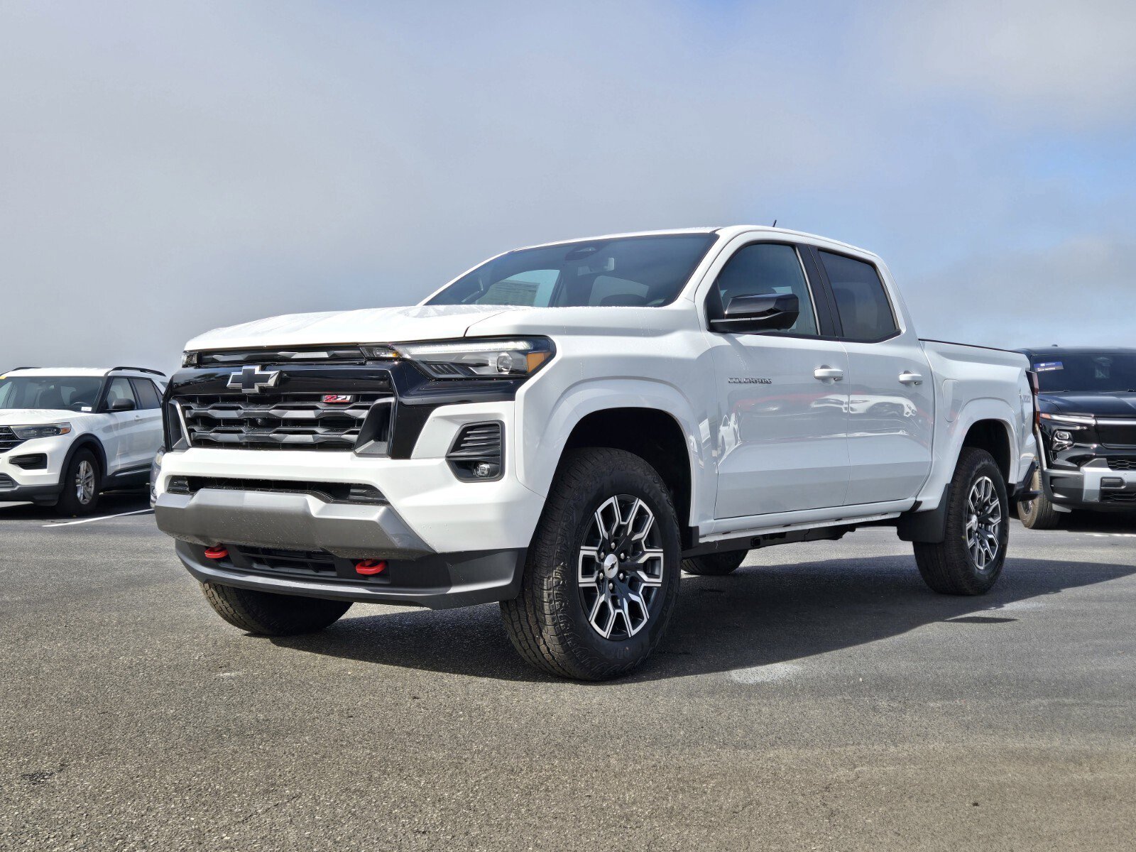 New 2026 Chevrolet Colorado Z71 w/ Technology Package AWD/4WD image 2