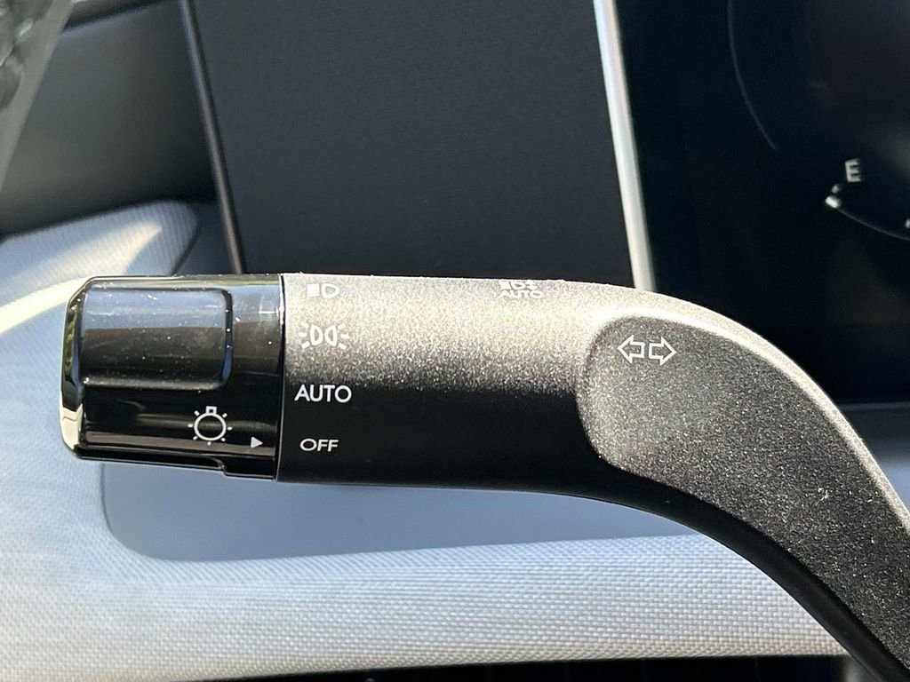 New 2026 Hyundai Tucson Limited image 34