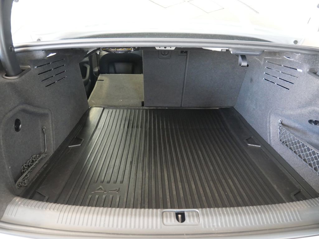 Used 2019 Audi A4 2.0T Premium Plus w/ Premium Plus Package image 28