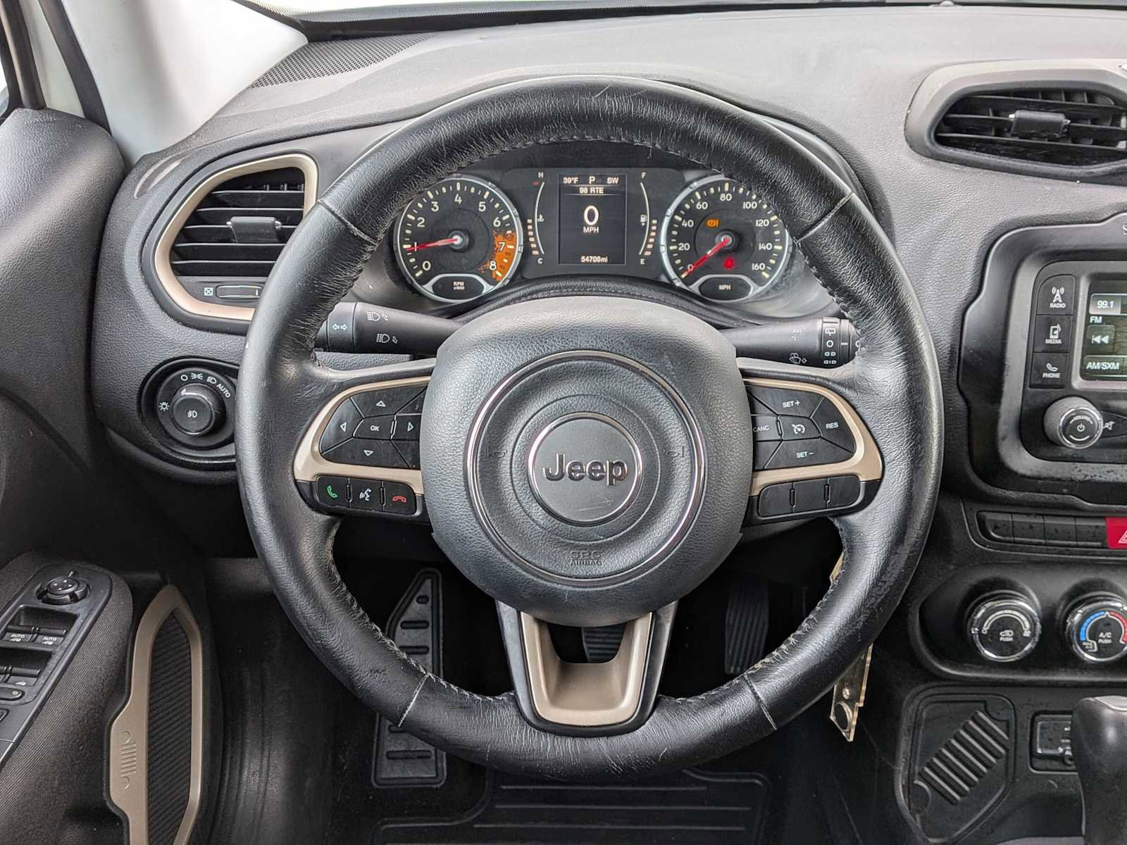 Used 2015 Jeep Renegade Latitude image 21