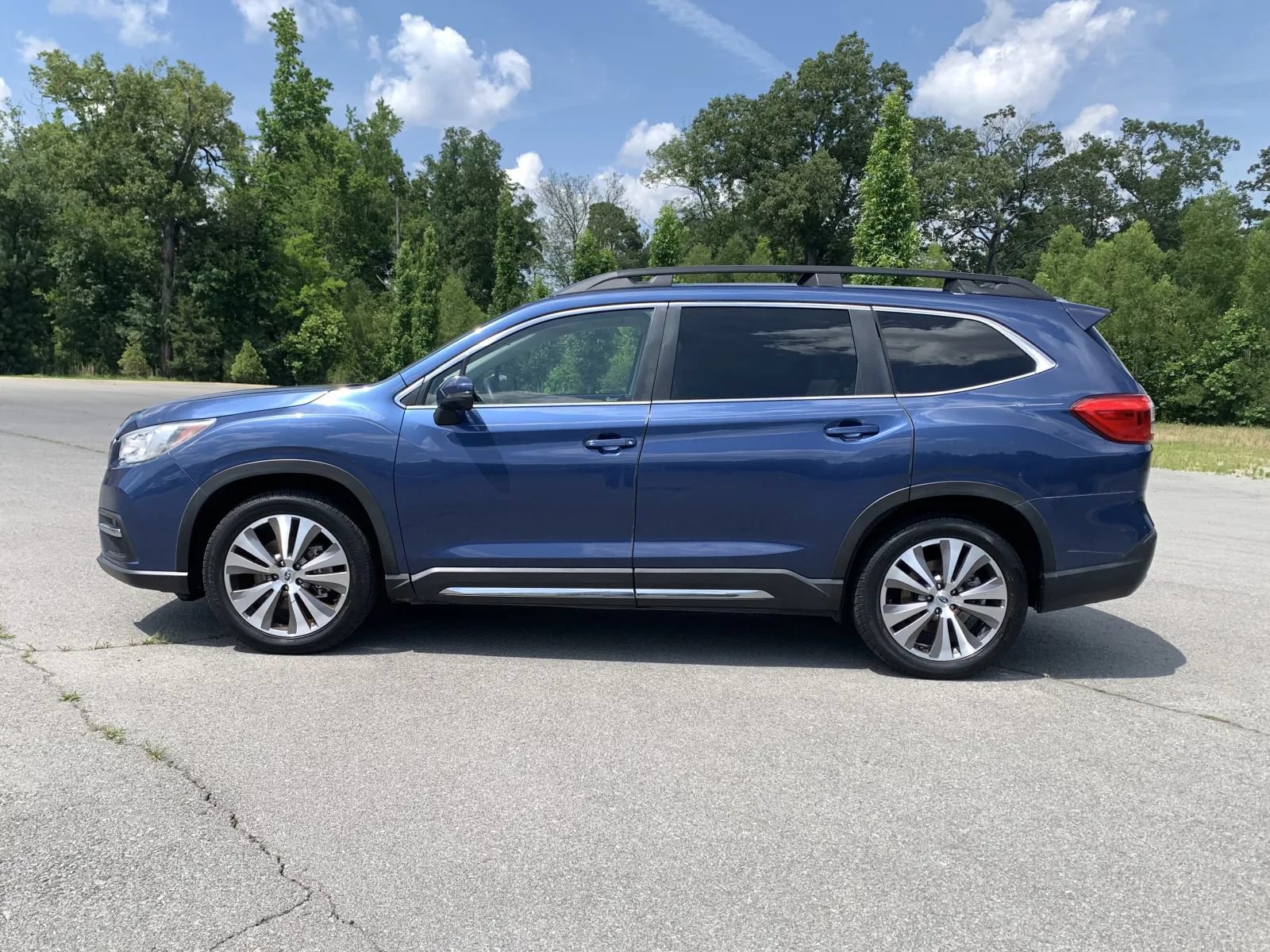 Used 2020 Subaru Ascent Limited w/ Technology Package AWD/4WD image 4