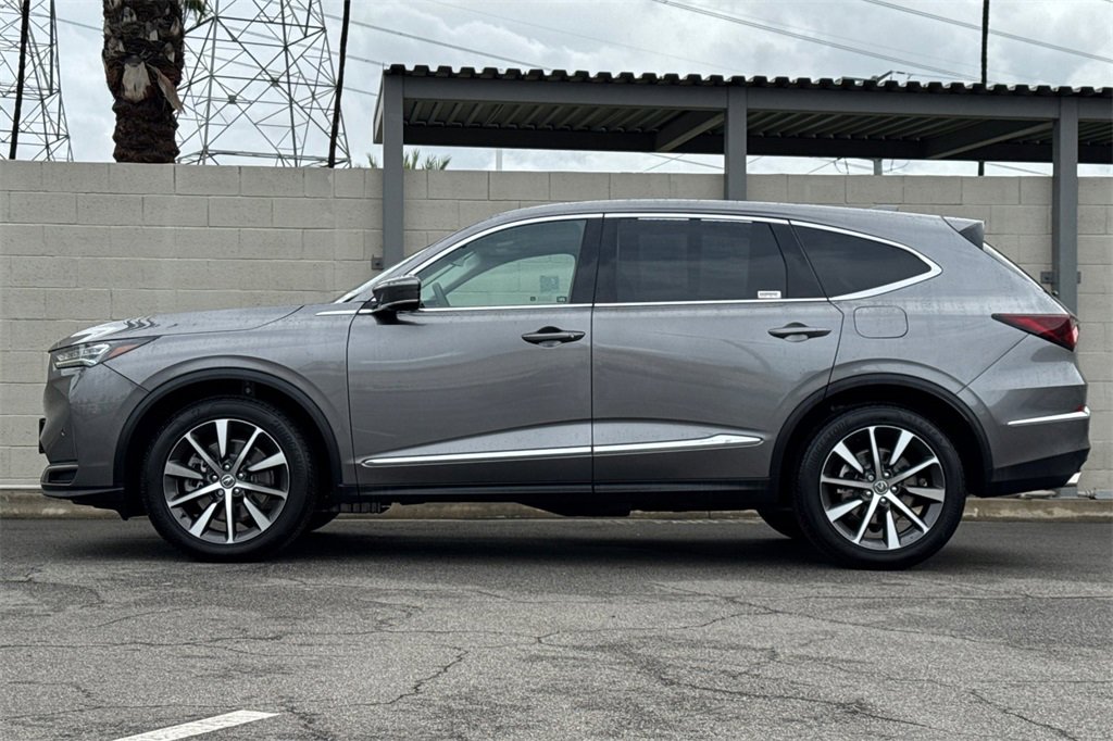 Certified 2025 Acura MDX w/ Technology Package image 10