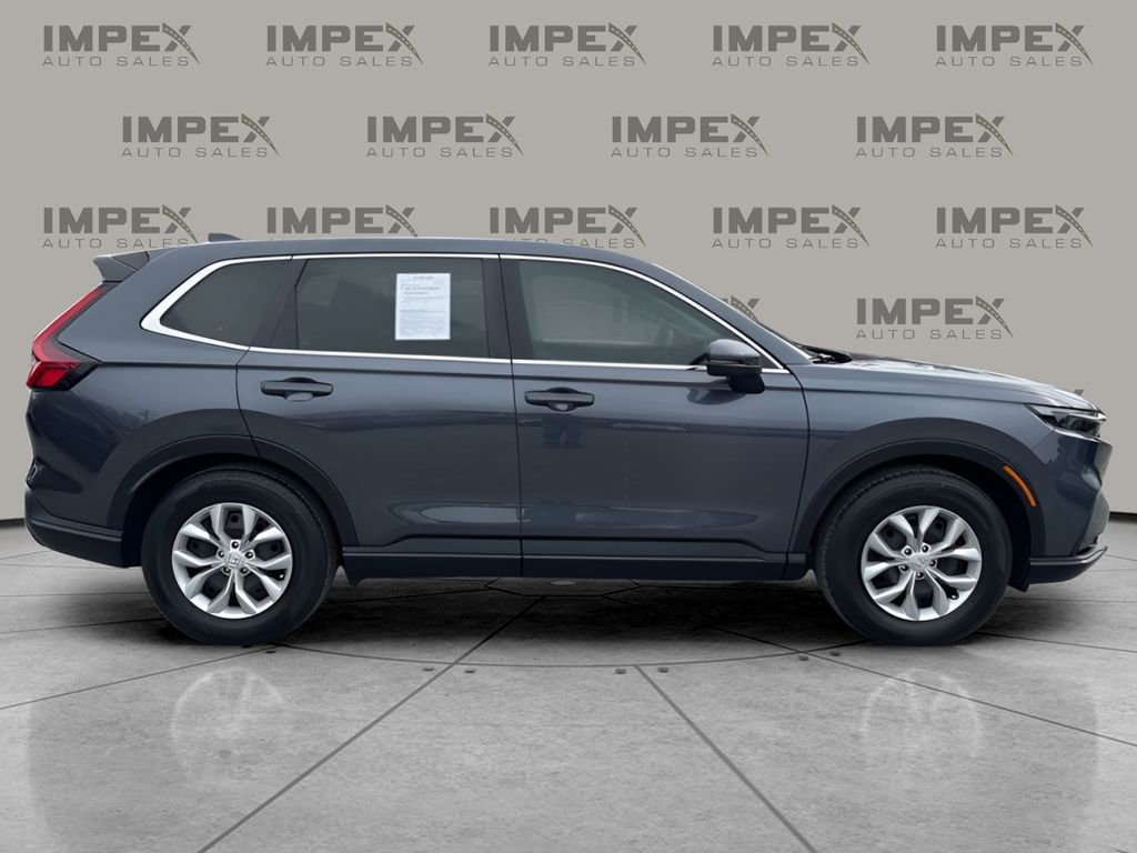 Used 2023 Honda CR-V LX image 6