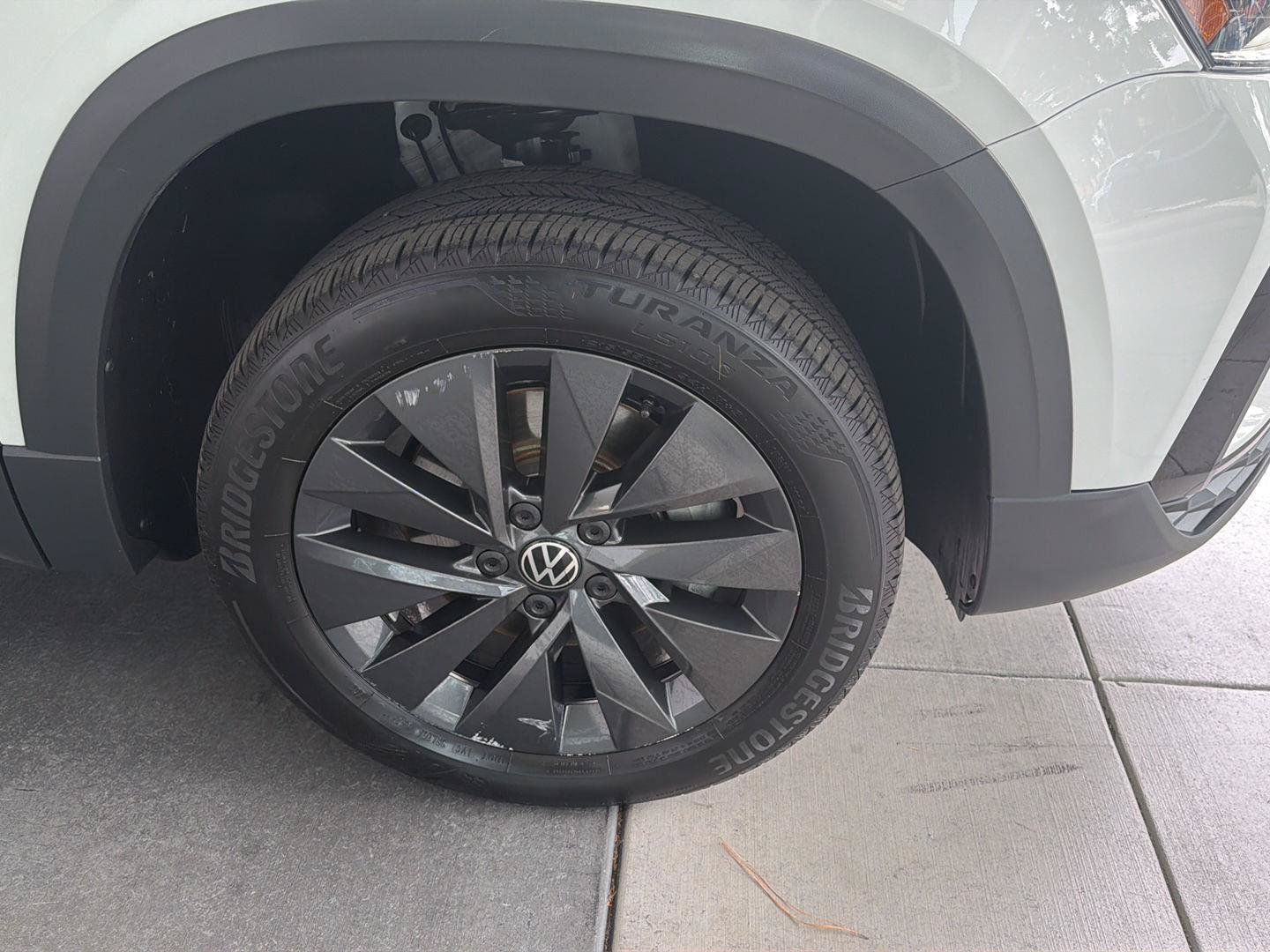 Certified 2024 Volkswagen Taos S FWD image 10
