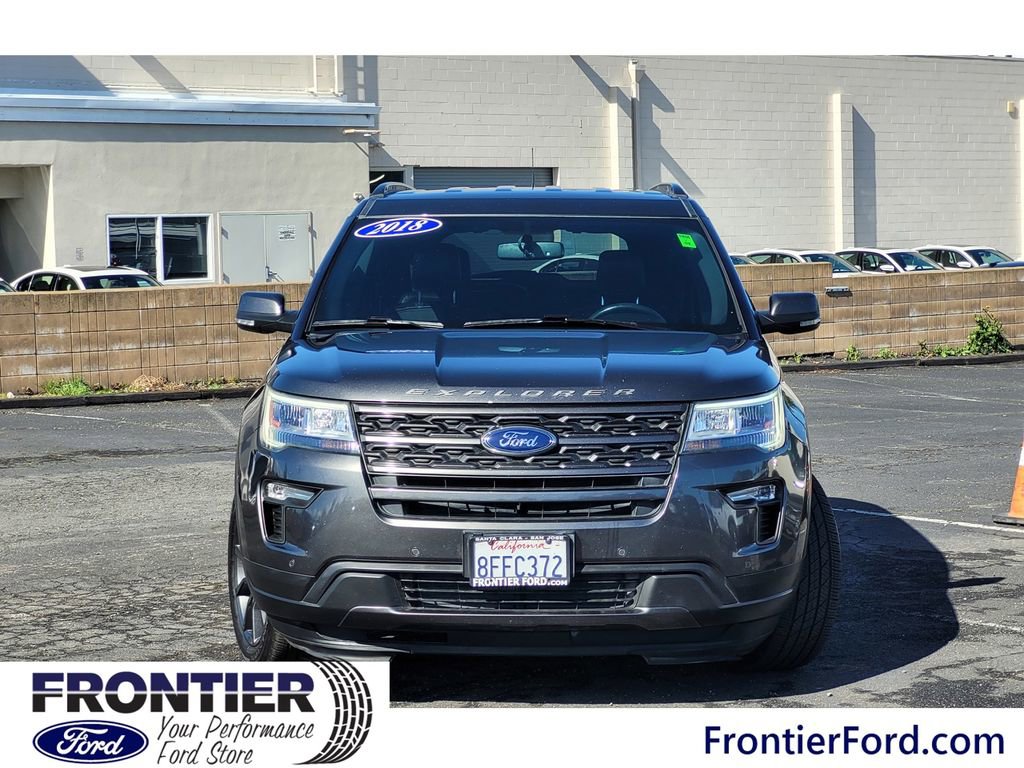 Used 2018 Ford Explorer XLT w/ Equipment Group 202A image 3