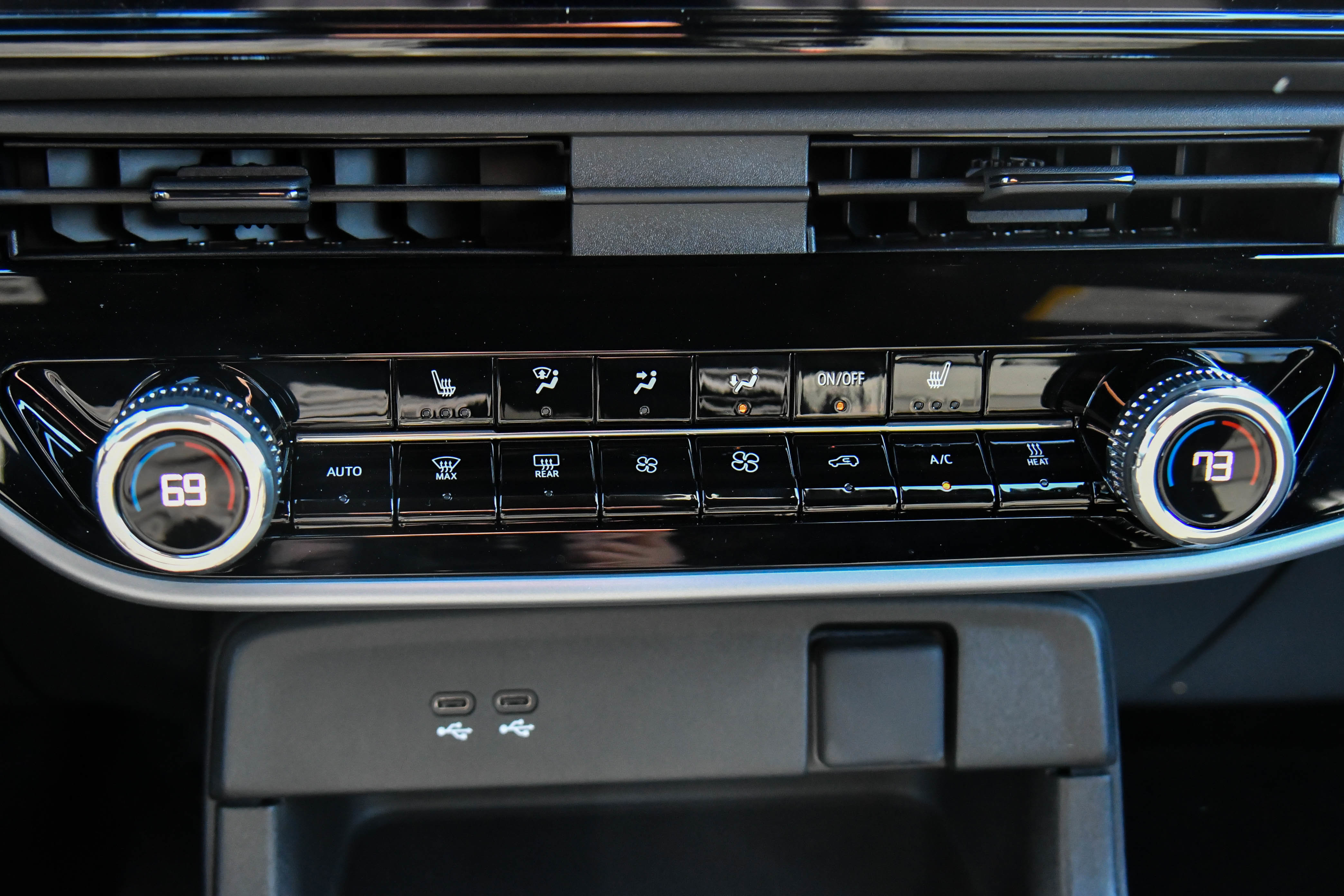 Used 2024 Honda Prologue EX image 27