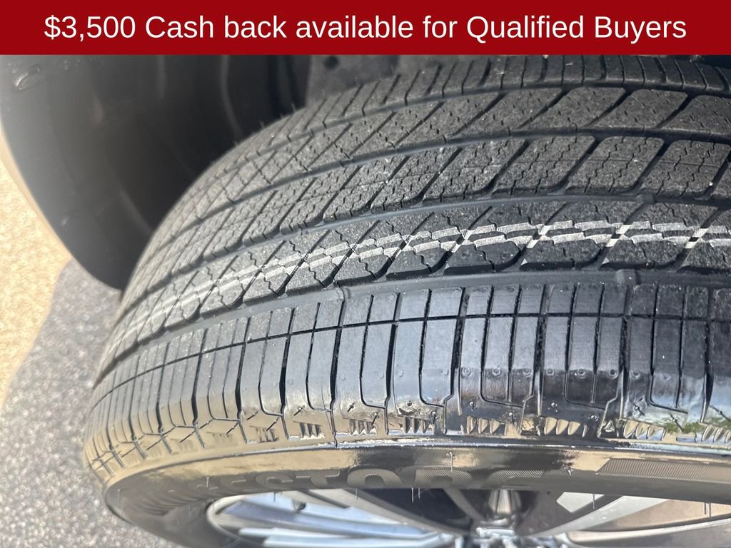 New 2026 Nissan Pathfinder Platinum image 30