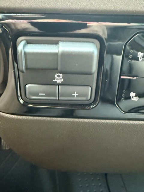 Certified 2024 Chevrolet Silverado 1500 LT w/ Texas Edition Plus image 30