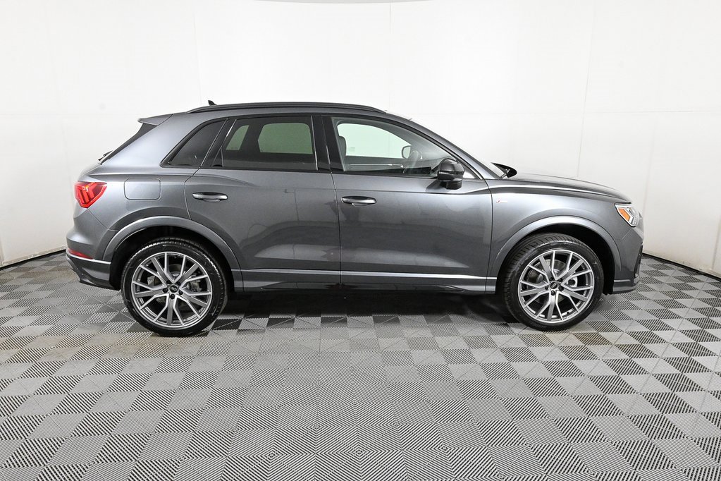 New 2025 Audi Q3 2.0T Premium Plus image 2