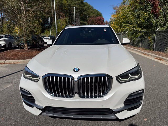 Used 2019 BMW X5 xDrive40i w/ Premium Package AWD/4WD image 2
