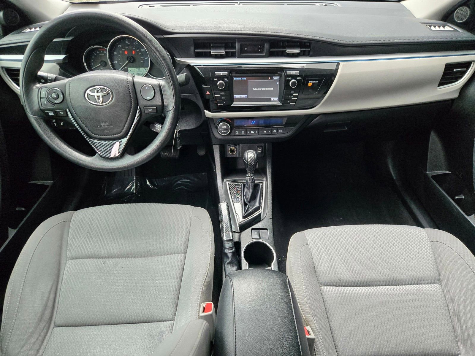 Used 2016 Toyota Corolla LE FWD image 12