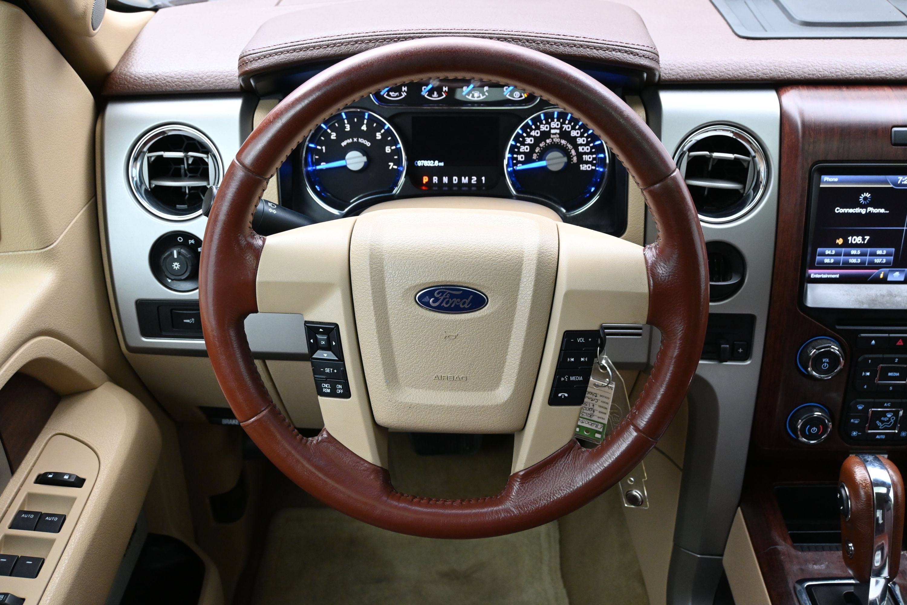 Used 2013 Ford F150 King Ranch w/ King Ranch Luxury Pkg RWD image 15