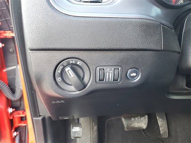 Used 2023 Dodge Charger SXT image 14