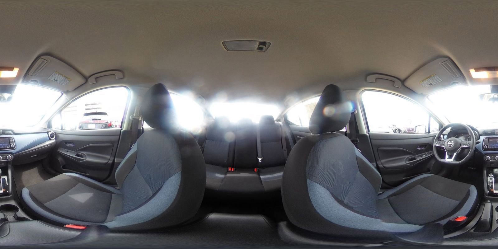 Used 2025 Nissan Versa SV image 40