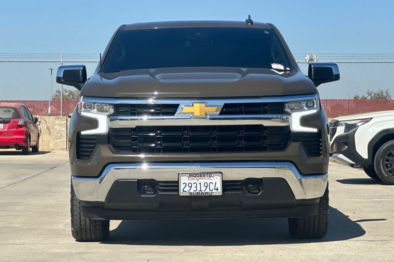 Used 2024 Chevrolet Silverado 1500 LT AWD/4WD image 8