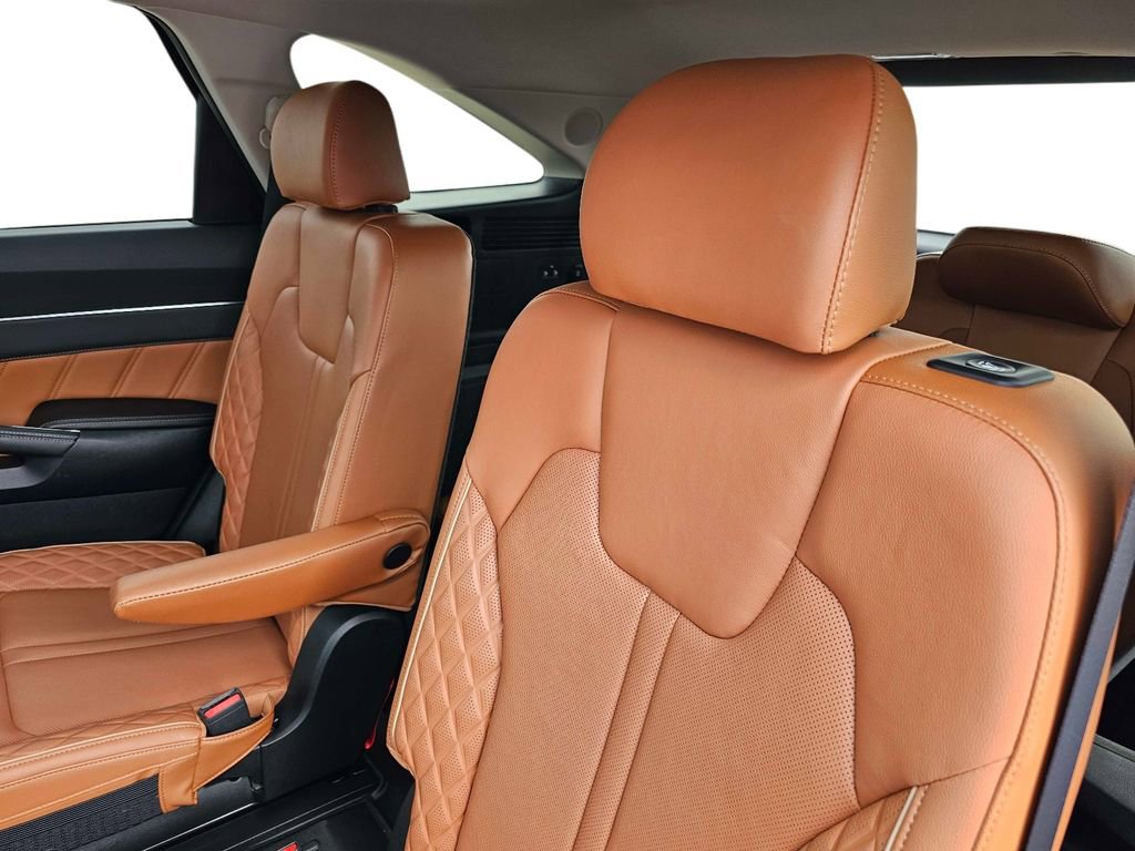 Certified 2022 Kia Sorento SX Prestige w/ Rust Color Package image 33