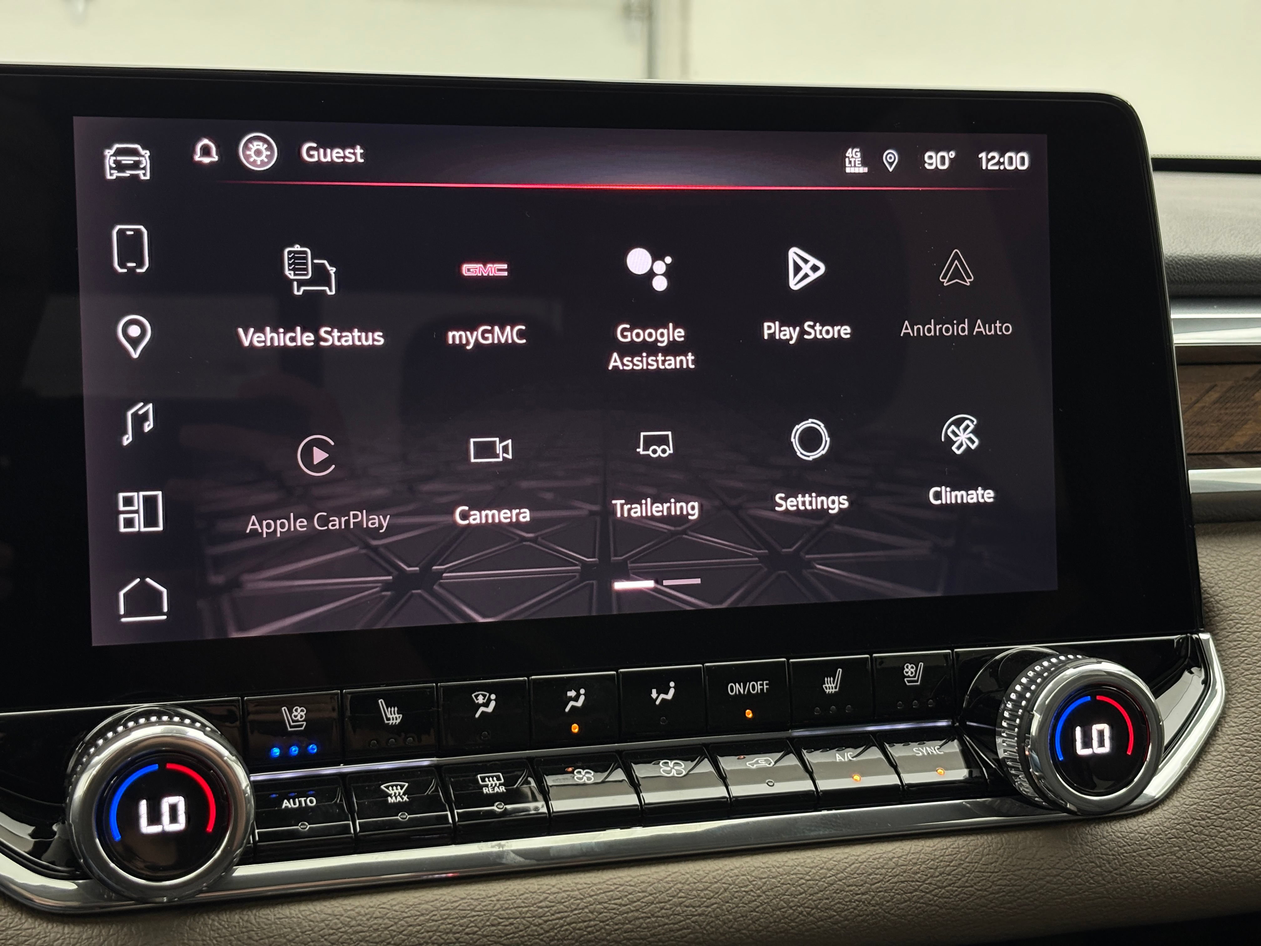 New 2026 GMC Canyon Denali w/ LPO, Black Badging Package AWD/4WD image 24